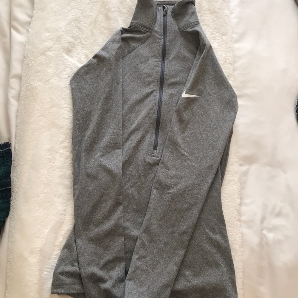 Nike pro